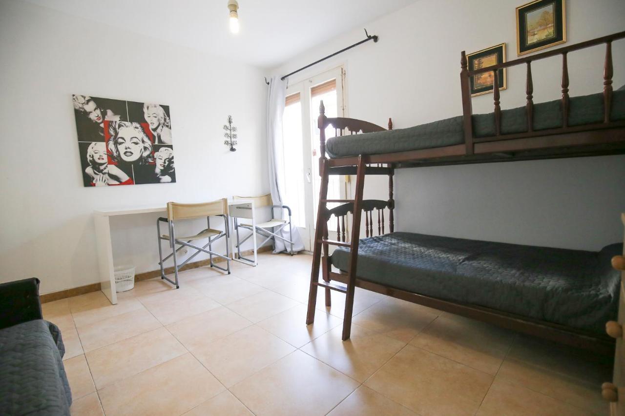 Costa Daurada Apartaments - Tauro サロウ エクステリア 写真